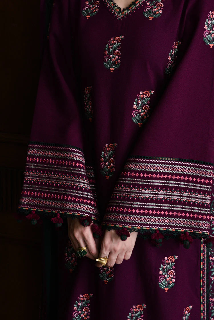 Embroidered Dhanak 3-Piece Suit with Embroidered Shawl - D-069