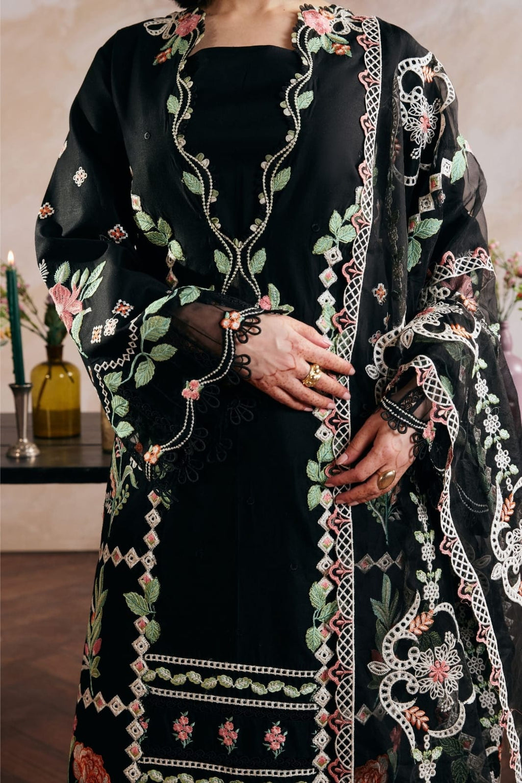 Embroidered Dhanak 3-Piece Suit with Embroidered Shawl - D-068