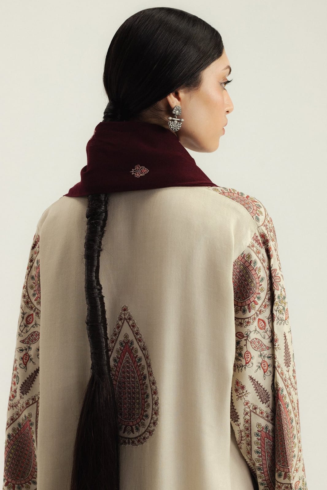 Embroidered Dhanak 3-Piece Suit with Embroidered Shawl - D-075