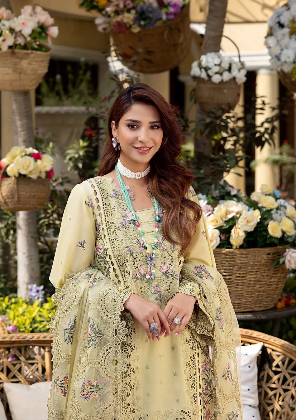 Embroidered Dhanak 3-Piece Suit with Embroidered Shawl - D-074