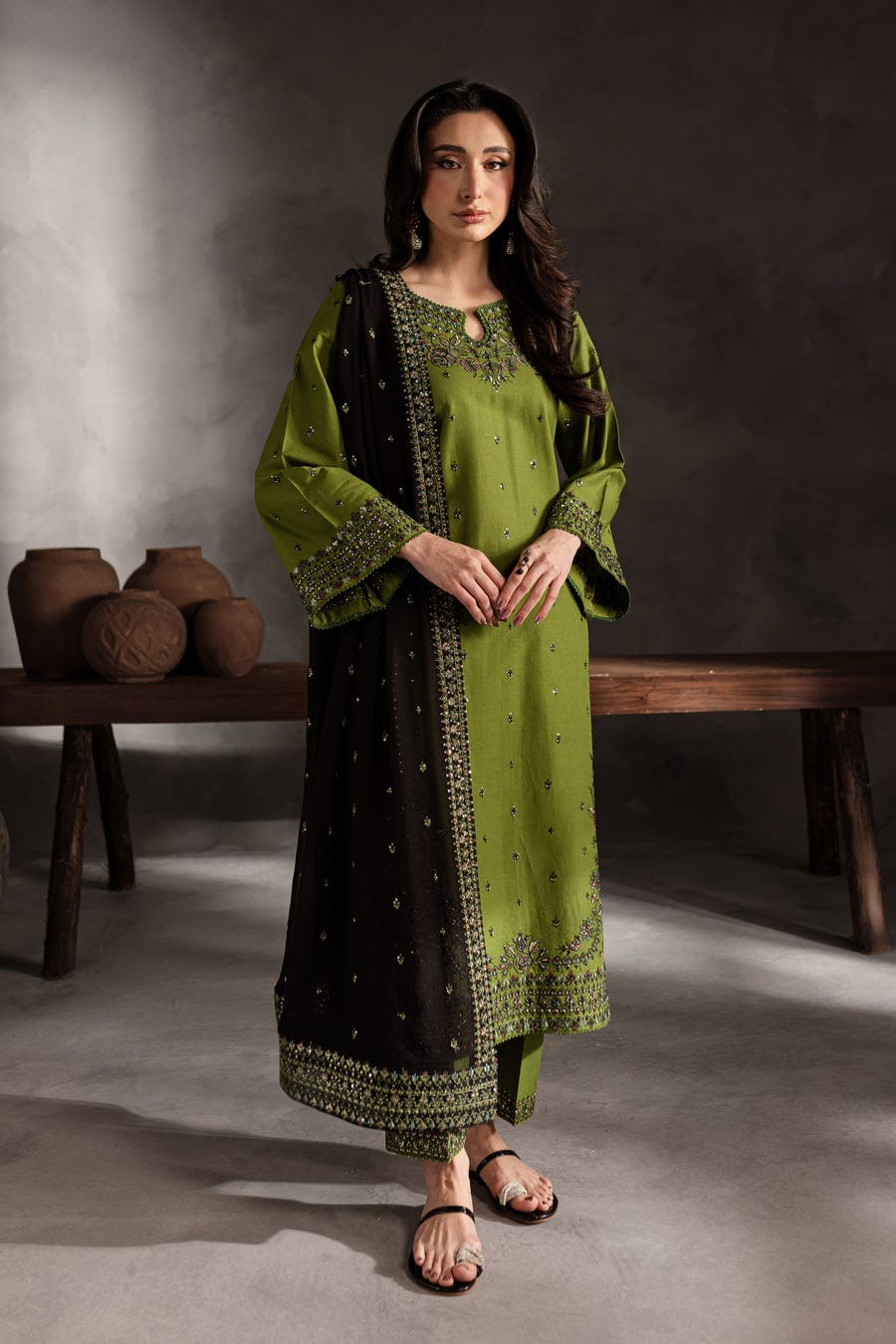 Embroidered Lawn 3-Piece with Chiffon Dupatta – BL-082